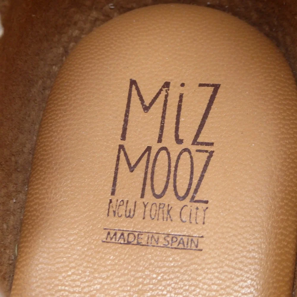 Miz Mooz Fionna Womens Sandals Yellow Leather Ankle Strap Size 41 / 9.5-10